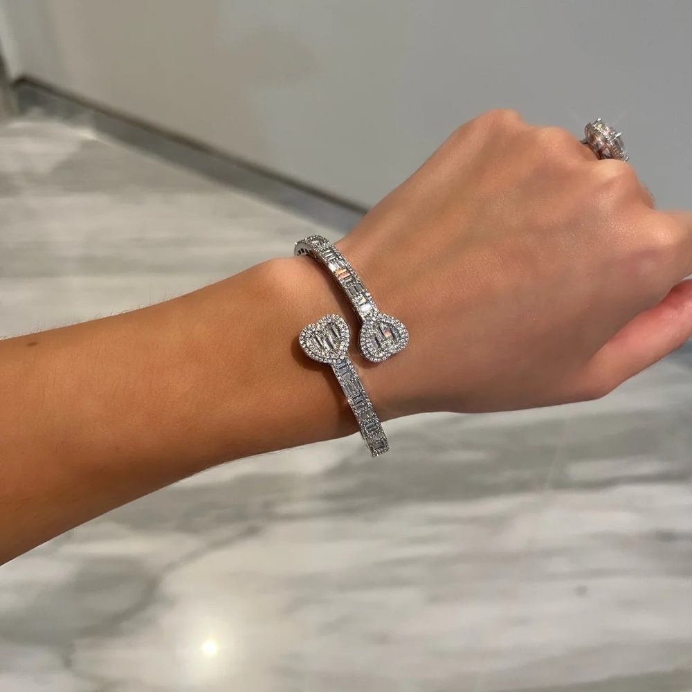 Silver baguette Bracelet 7inch